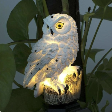 Solar Owl Garden Light – Waterproof Resin Pathway Lamp